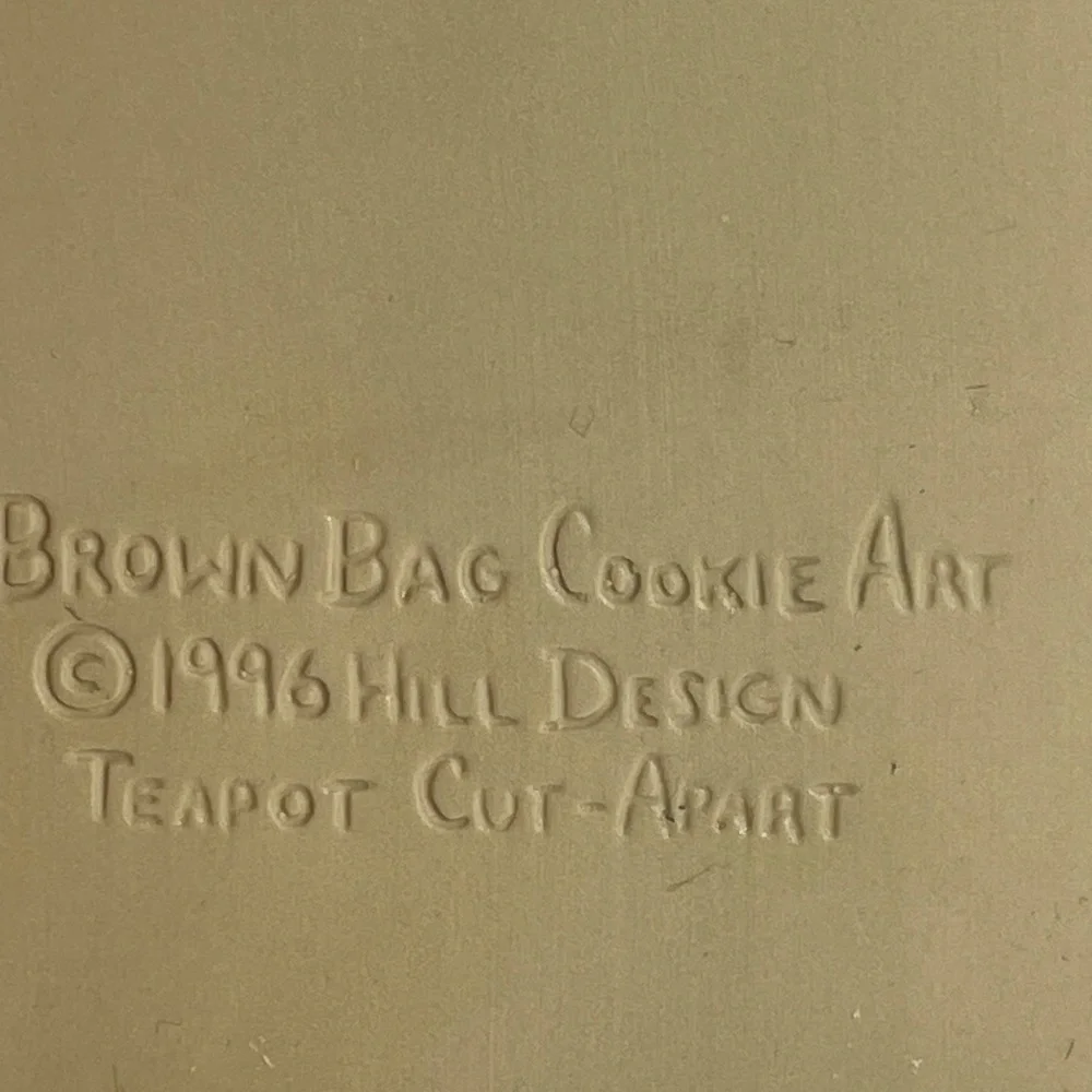 Vintage Brown Bag Cookie Art 4 Teapots Cut-Apart Cookies w/ Recipe Book - Picture 3 of 4